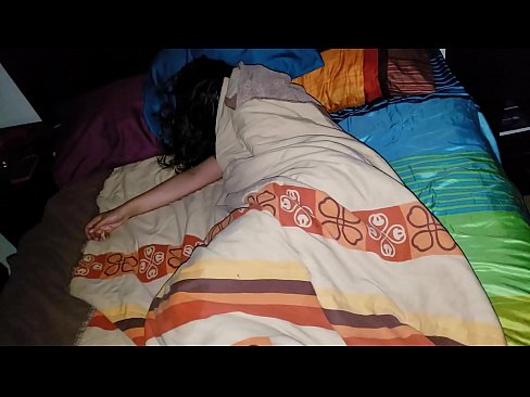 ❤️ Stepson akimtusi mama yake mdogo wa kambo wakati amelala. ️❌ ﹏